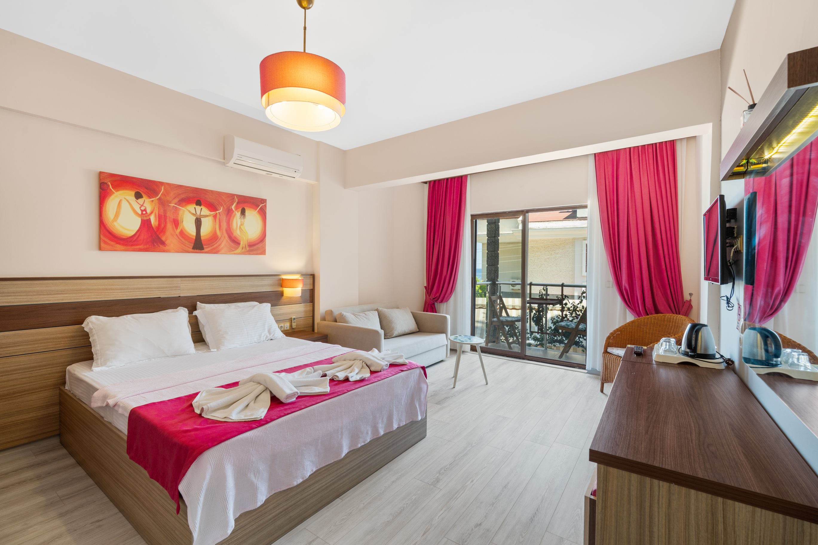 Çift Kişilik Deniz Manzaralı Oda